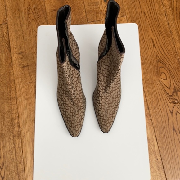 Boots - Picture 1 of 9